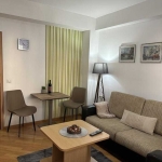 Дава се под наем Двустаен апартамент в Пловдив, Остромила - 52 кв.м за 209.1 € - Снимка #1