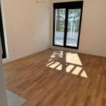 Дава се под наем Тристаен апартамент в Пловдив, Централна гара - 87 кв.м за 249.9 € - Снимка #1