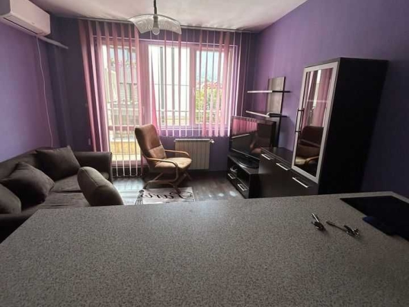 Дава се под наем Двустаен апартамент в София, Манастирски ливади - 60 кв.м за 500 € - Снимка #1