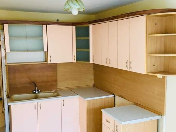 Дава се под наем Двустаен апартамент в Бургас, Възраждане - 70 кв.м за 204 € - Снимка #1