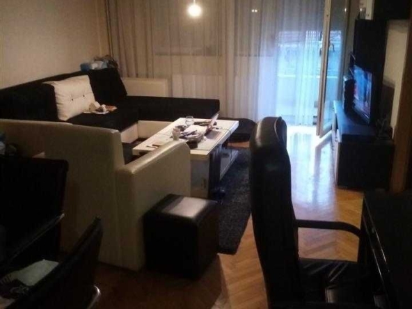 Дава се под наем Двустаен апартамент в Пловдив, Кючук Париж - 52 кв.м за 229.5 € - Снимка #1