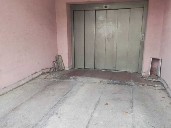 Дава се под наем Гараж / Паркомясто в Варна, Автогара - 18 кв.м за 71.4 € - Снимка #1