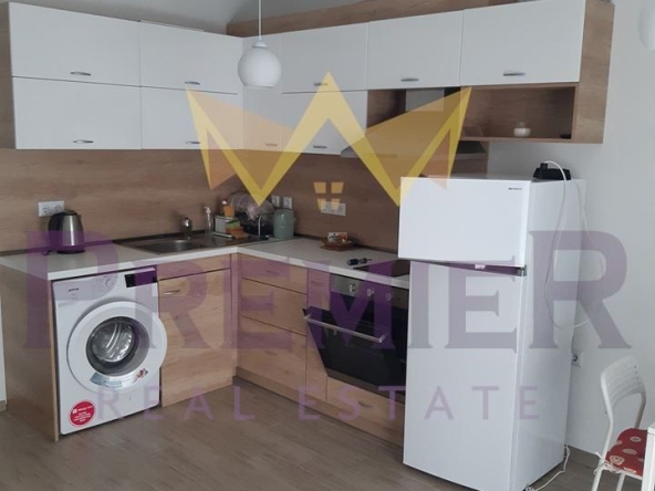 Дава се под наем Двустаен апартамент в Варна, Общината - 58 кв.м за 612 € - Снимка #1