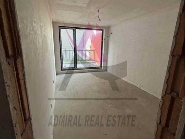 Двустаен апартамент в Варна, Левски - 73 кв.м за 1973 €/кв.м - Снимка #1