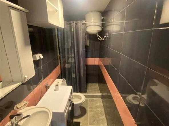 Дава се под наем Двустаен апартамент в София, Хиподрума - 65 кв.м за 663 € - Снимка #1