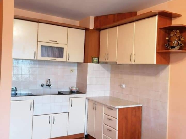 Многостаен апартамент в Сливен, Даме Груев - 130 кв.м за 885 €/кв.м - Снимка #1