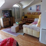 Дава се под наем Двустаен апартамент в София, Център - 65 кв.м за 408 € - Снимка #1