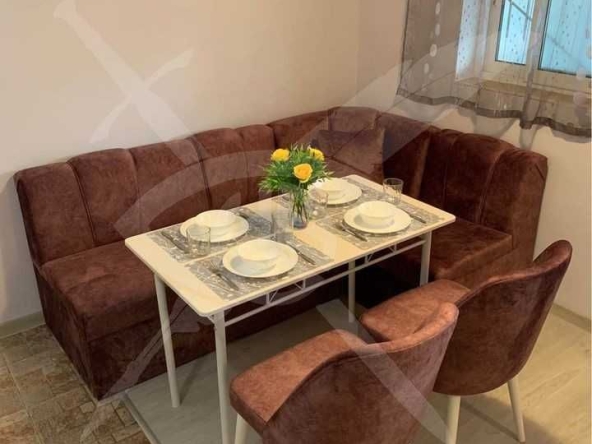 Дава се под наем Едностаен апартамент в Варна, Спортна зала - 25 кв.м за 300 € - Снимка #1
