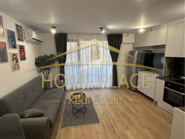Дава се под наем Двустаен апартамент в Варна, Център - 70 кв.м за 693.6 € - Снимка #1