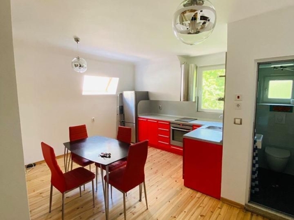 Дава се под наем Мезонет в София, Яворов - 84 кв.м за 800 € - Снимка #1