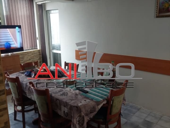 Къща в Варна, Колхозен пазар - 400 кв.м за 923 €/кв.м - Снимка #1