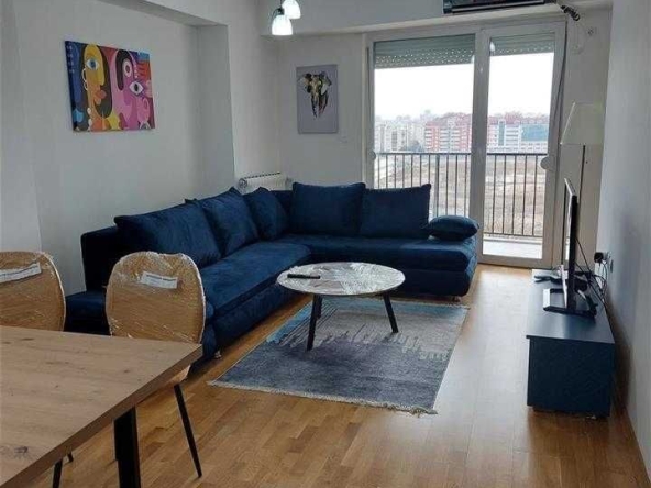 Дава се под наем Двустаен апартамент в София, Зона Б-5 - 65 кв.м за 561 € - Снимка #1