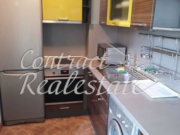 Дава се под наем Тристаен апартамент в Варна, ВИНС - 80 кв.м за 612 € - Снимка #1