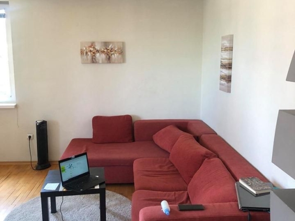 Дава се под наем Двустаен апартамент в София, Студентски град - 80 кв.м за 599 € - Снимка #1