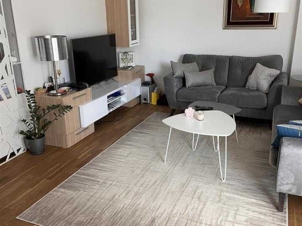 Дава се под наем Двустаен апартамент в Бургас, Зорница - 57 кв.м за 204 € - Снимка #1