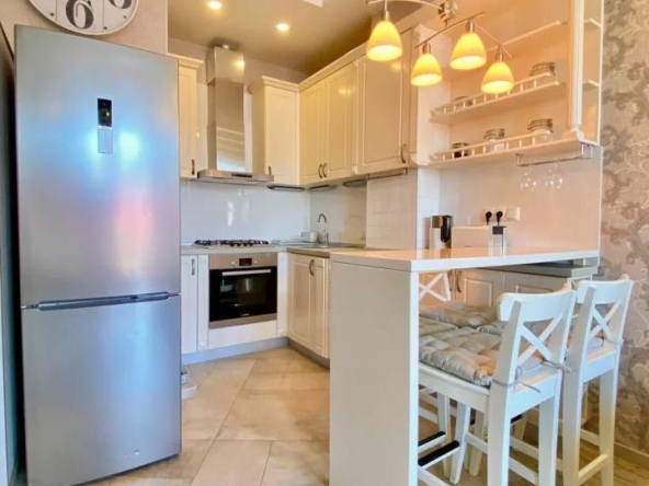 Тристаен апартамент в София, Сухата река - 90 кв.м за 1778 €/кв.м - Снимка #1