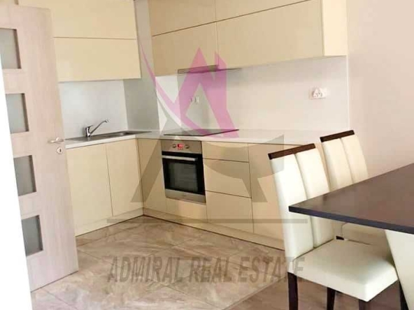 Дава се под наем Тристаен апартамент в Варна, Генералите - 75 кв.м за 700 € - Снимка #1