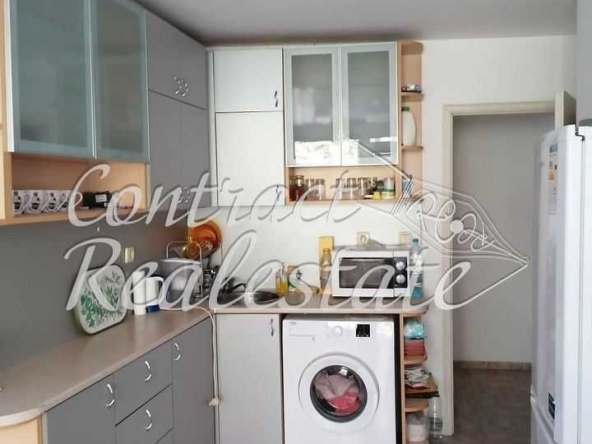 Дава се под наем Двустаен апартамент в Варна, ВИНС - 67 кв.м за 459 € - Снимка #1