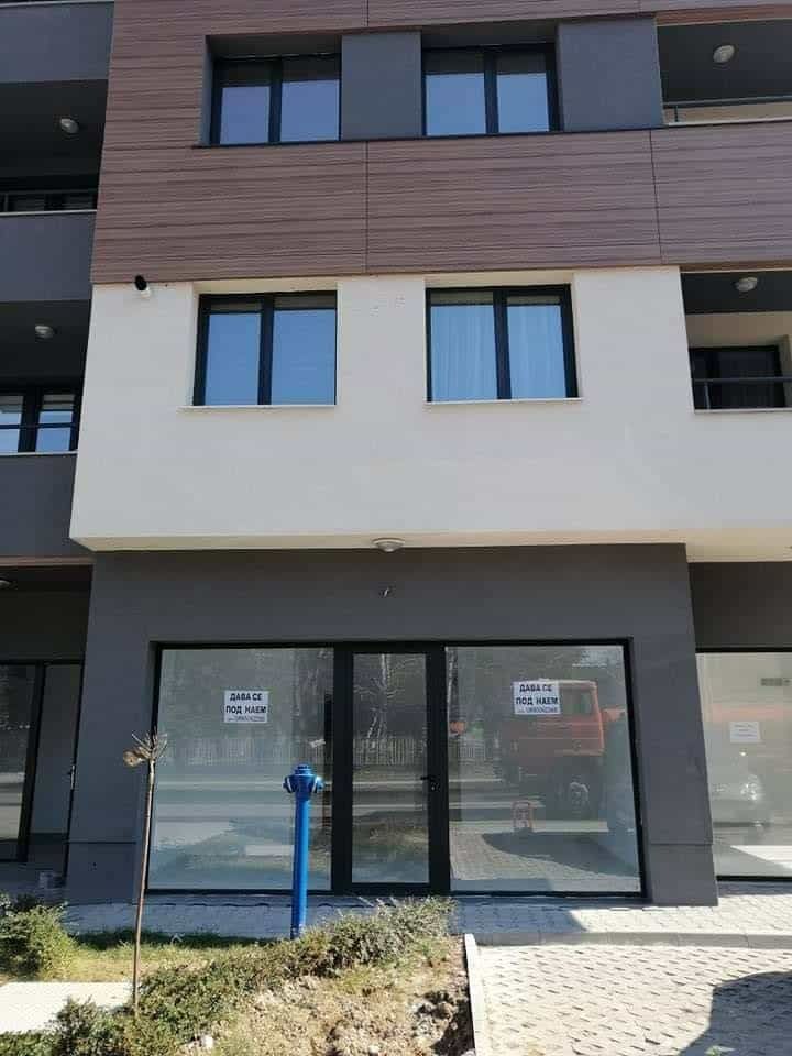 Дава се под наем Офис в Севлиево - 29 кв.м за 204 € - Снимка #1