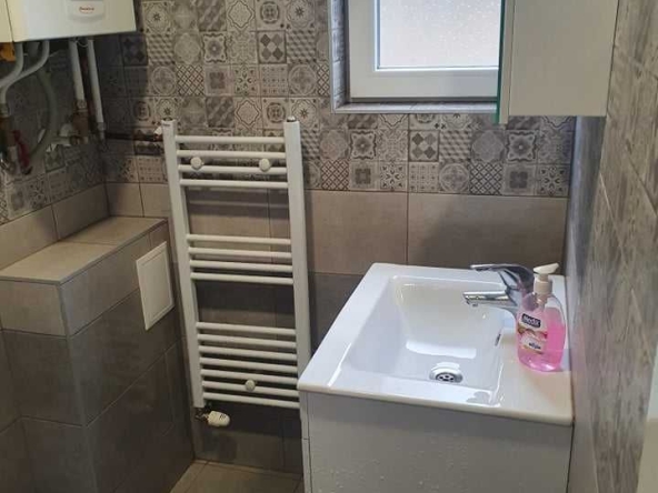 Дава се под наем Четиристаен апартамент в Севлиево - 110 кв.м за 265.2 € - Снимка #1