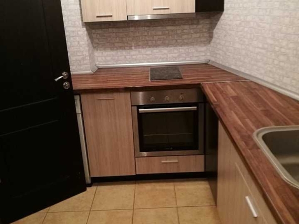 Дава се под наем Двустаен апартамент в София, Студентски град - 80 кв.м за 448.8 € - Снимка #1