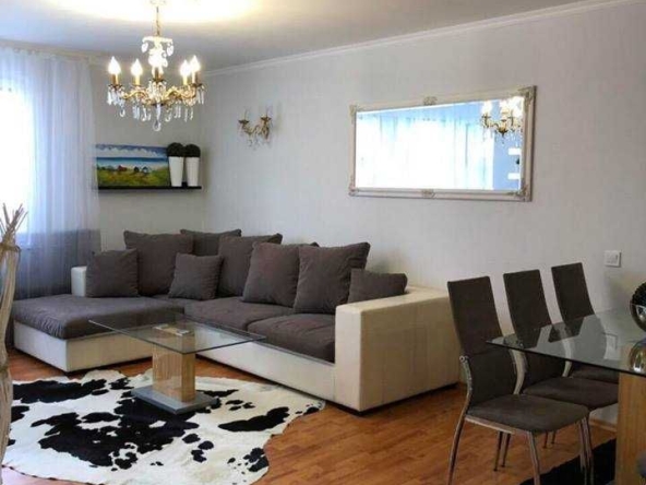 Дава се под наем Двустаен апартамент в София, Кръстова вада - 72 кв.м за 498.27 € - Снимка #1