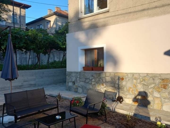 Етаж от къща в Велинград - 83 кв.м за 492 €/кв.м - Снимка #1