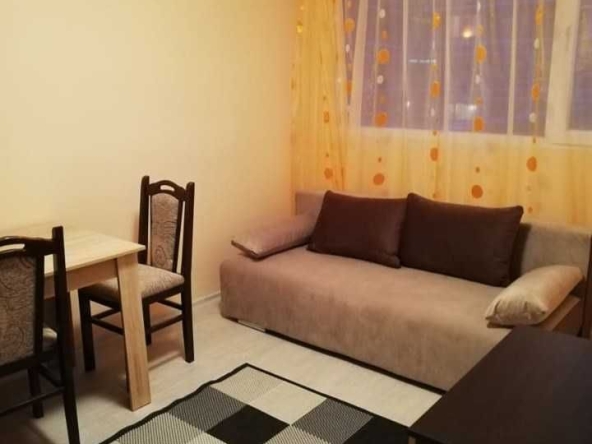 Дава се под наем Двустаен апартамент в София, Банишора - 50 кв.м за 398.82 € - Снимка #1