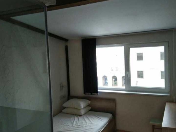 Дава се под наем Едностаен апартамент в София, Център - 20 кв.м за 289.17 € - Снимка #1