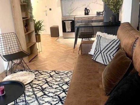Двустаен апартамент в София, Зона Б-18 - 75 кв.м за 884 €/кв.м - Снимка #1