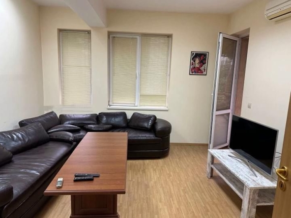 Четиристаен апартамент в София, Банишора - 166 кв.м за 2169 €/кв.м - Снимка #1
