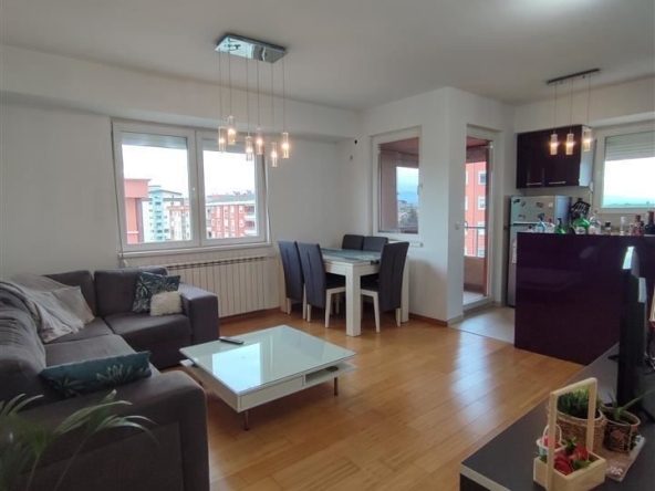 Тристаен апартамент в София, Манастирски ливади - 96 кв.м за 2813 €/кв.м - Снимка #1