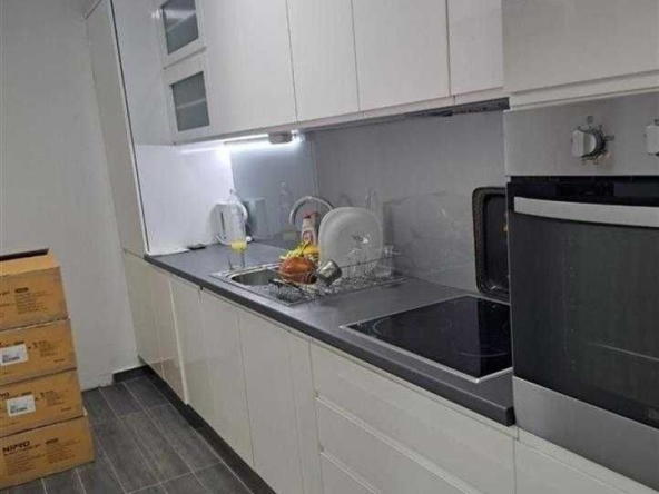 Дава се под наем Тристаен апартамент в Пловдив, Каменица 2 - 80 кв.м за 402.9 € - Снимка #1