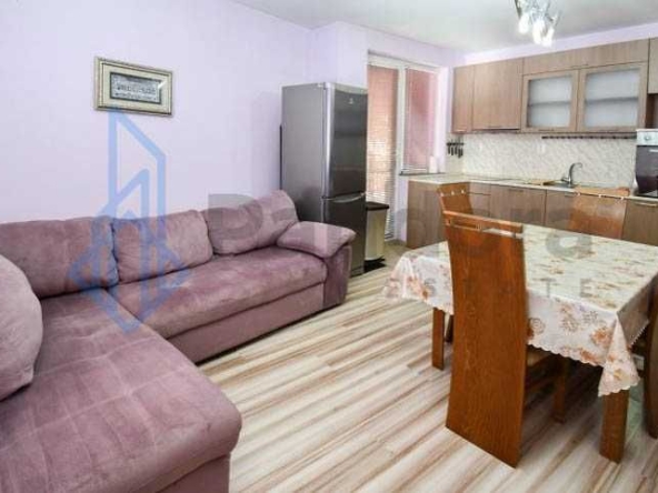 Дава се под наем Тристаен апартамент в София, Люлин 10 - 80 кв.м за 648.21 € - Снимка #1