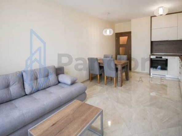 Дава се под наем Тристаен апартамент в София, Студентски град - 95 кв.м за 750 € - Снимка #1