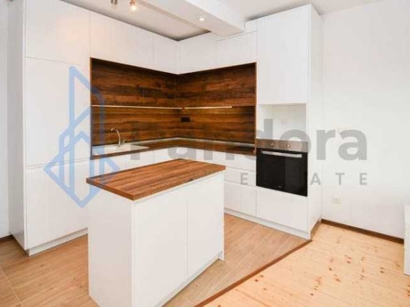 Дава се под наем Двустаен апартамент в София, Иван Вазов - 51 кв.м за 648.21 € - Снимка #1