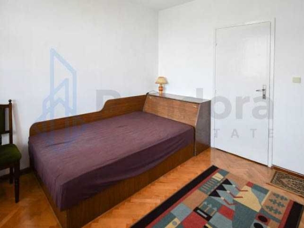 Дава се под наем Двустаен апартамент в София, Студентски град - 50 кв.м за 397.8 € - Снимка #1