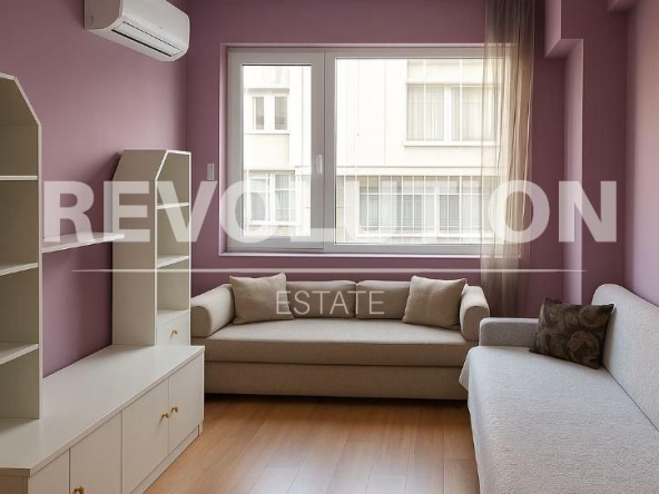 Дава се под наем Двустаен апартамент в Варна, Цветен квартал - 78 кв.м за 300 € - Снимка #1