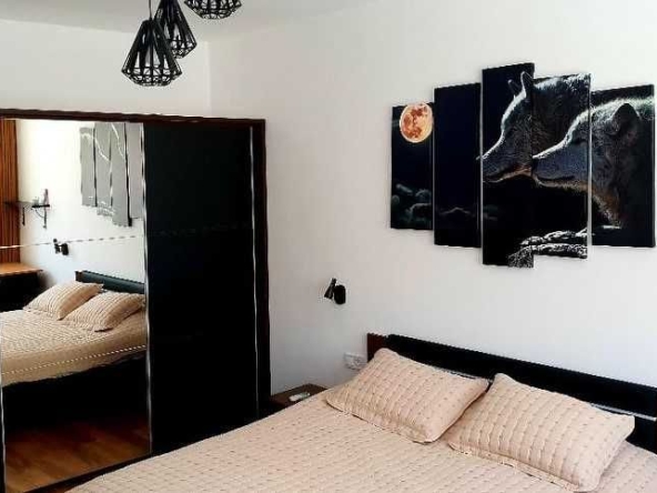 Дава се под наем Тристаен апартамент в Пловдив, Тракия - 90 кв.м за 346.8 € - Снимка #1
