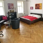 Дава се под наем Едностаен апартамент в Пловдив, Кършияка - 45 кв.м за 265.2 € - Снимка #1