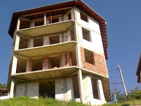 Къща в с. Момчиловци, Област Смолян - 558 кв.м за 212 €/кв.м - Снимка #1