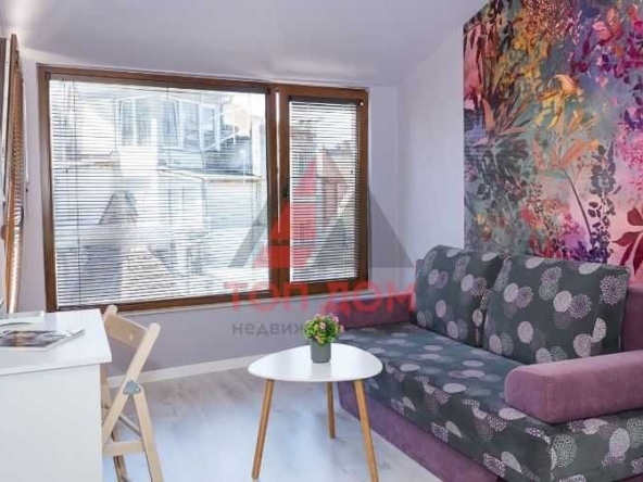 Дава се под наем Двустаен апартамент в Варна, ВИНС - 60 кв.м за 612 € - Снимка #1