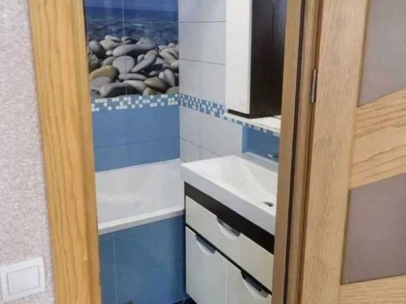 Дава се под наем Двустаен апартамент в София, Зона Б-18 - 67 кв.м за 433.5 € - Снимка #1