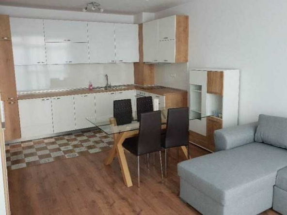 Дава се под наем Тристаен апартамент в София, Дружба 2 - 76 кв.м за 598.23 € - Снимка #1