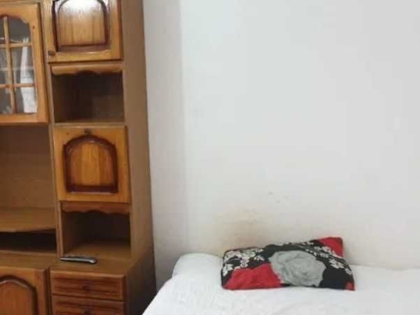 Дава се под наем Едностаен апартамент в Пловдив, Изгрев - 45 кв.м за 204 € - Снимка #1