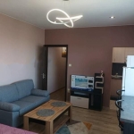 Дава се под наем Едностаен апартамент в Пловдив, Южен - 36 кв.м за 306 € - Снимка #1