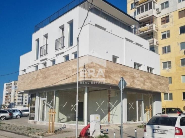 Двустаен апартамент в Варна, Кайсиева градина - 43 кв.м за 1977 €/кв.м - Снимка #1