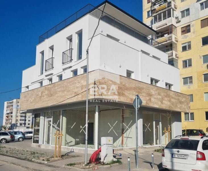 Двустаен апартамент в Варна, Кайсиева градина - 43 кв.м за 1977 €/кв.м - Снимка #1