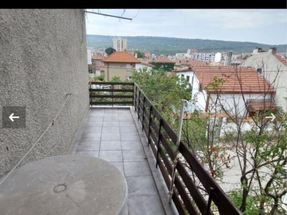 Етаж от къща в Велико Търново, Зона Б - 120 кв.м за 717 €/кв.м - Снимка #1