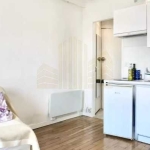 Дава се под наем Едностаен апартамент в Пловдив, Център - 23 кв.м за 112.2 € - Снимка #1